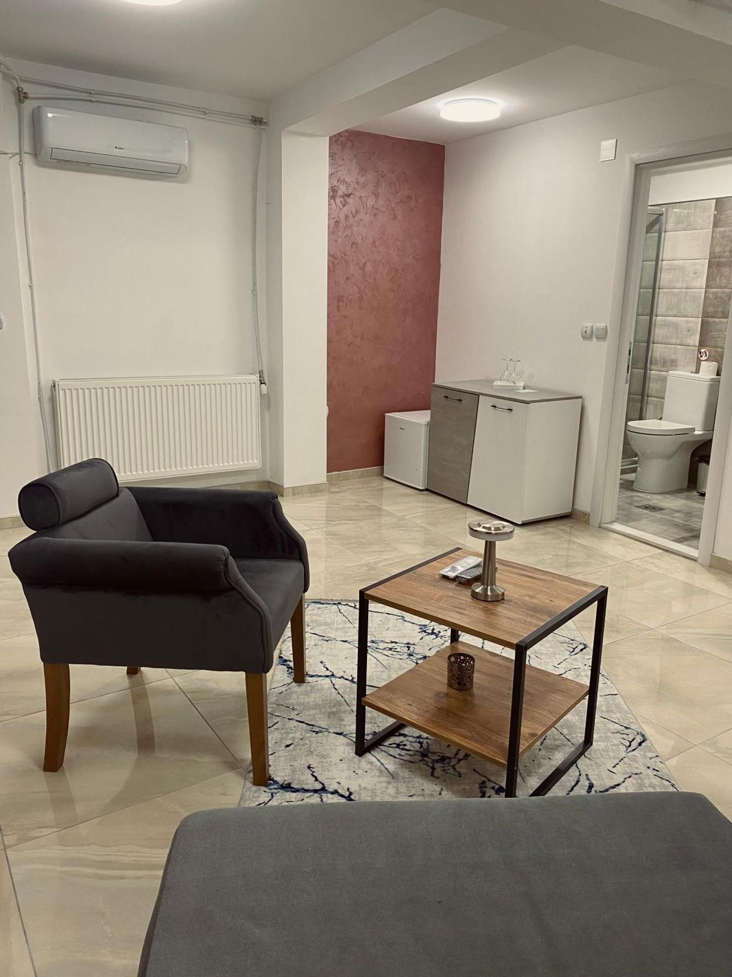 Greenhill Apartments Куманово Номер фото