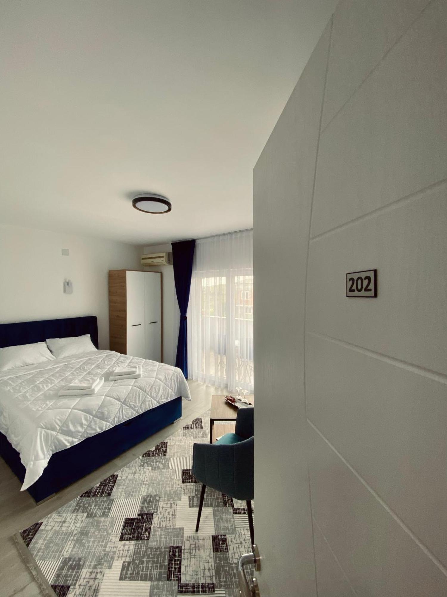 Greenhill Apartments Куманово Номер фото